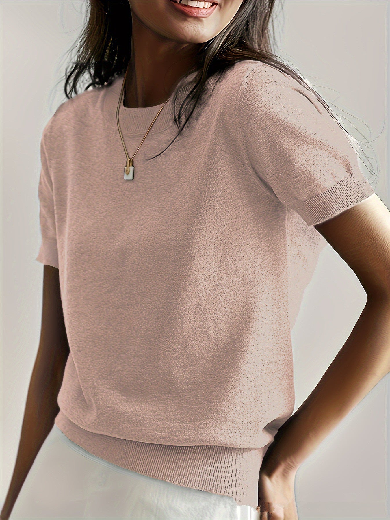 New round neck short-sleeved knit sweater